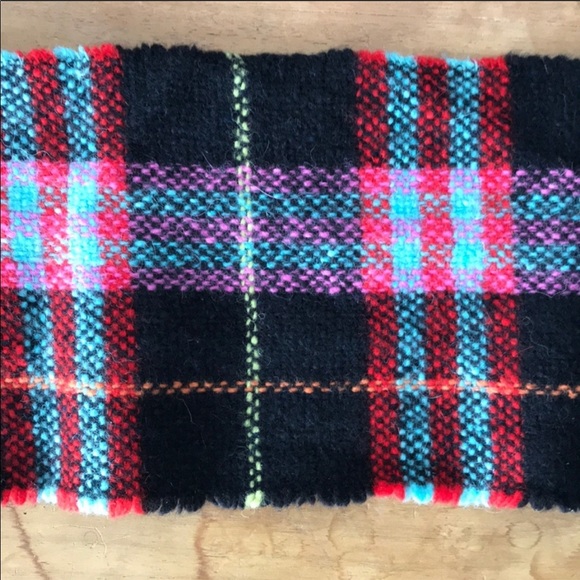 Burberry authentic scarf - Picture 4 of 4